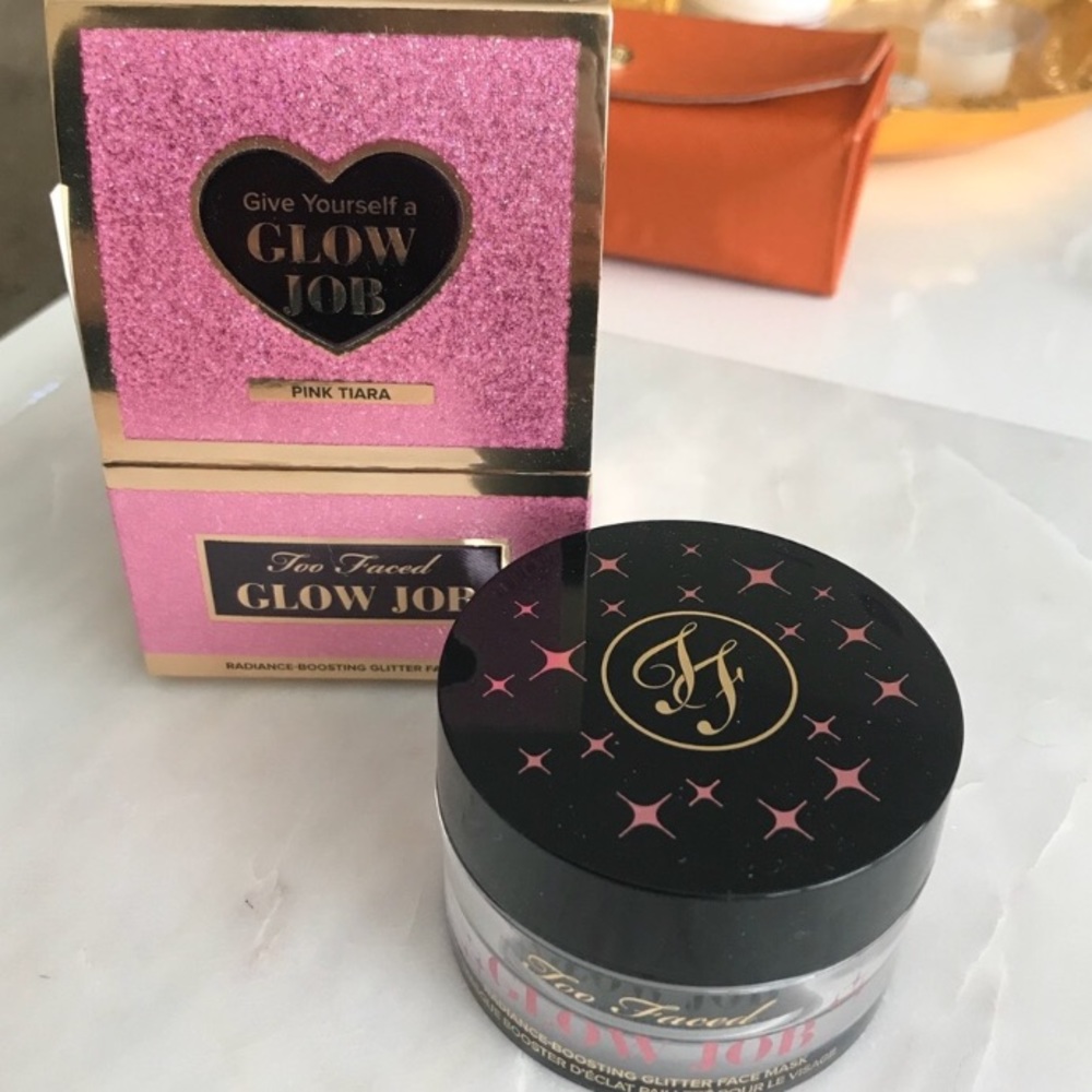 Glow job by too faced